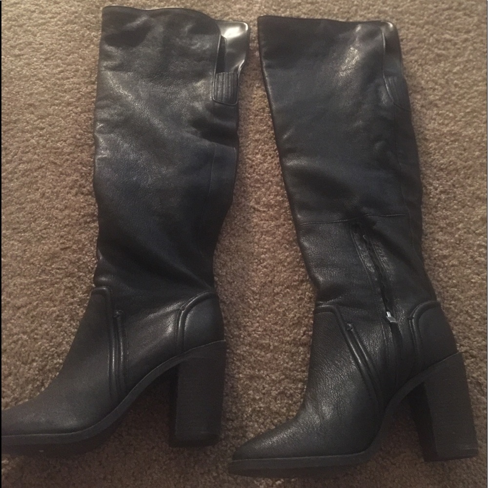 Vince Camuto Melaya (over the knee boot) sz 11